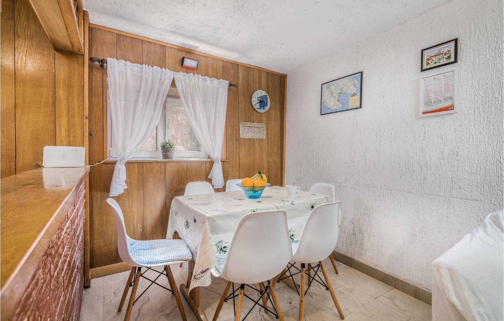 2 Bedroom Gorgeous Home In Baska Zewnętrze zdjęcie