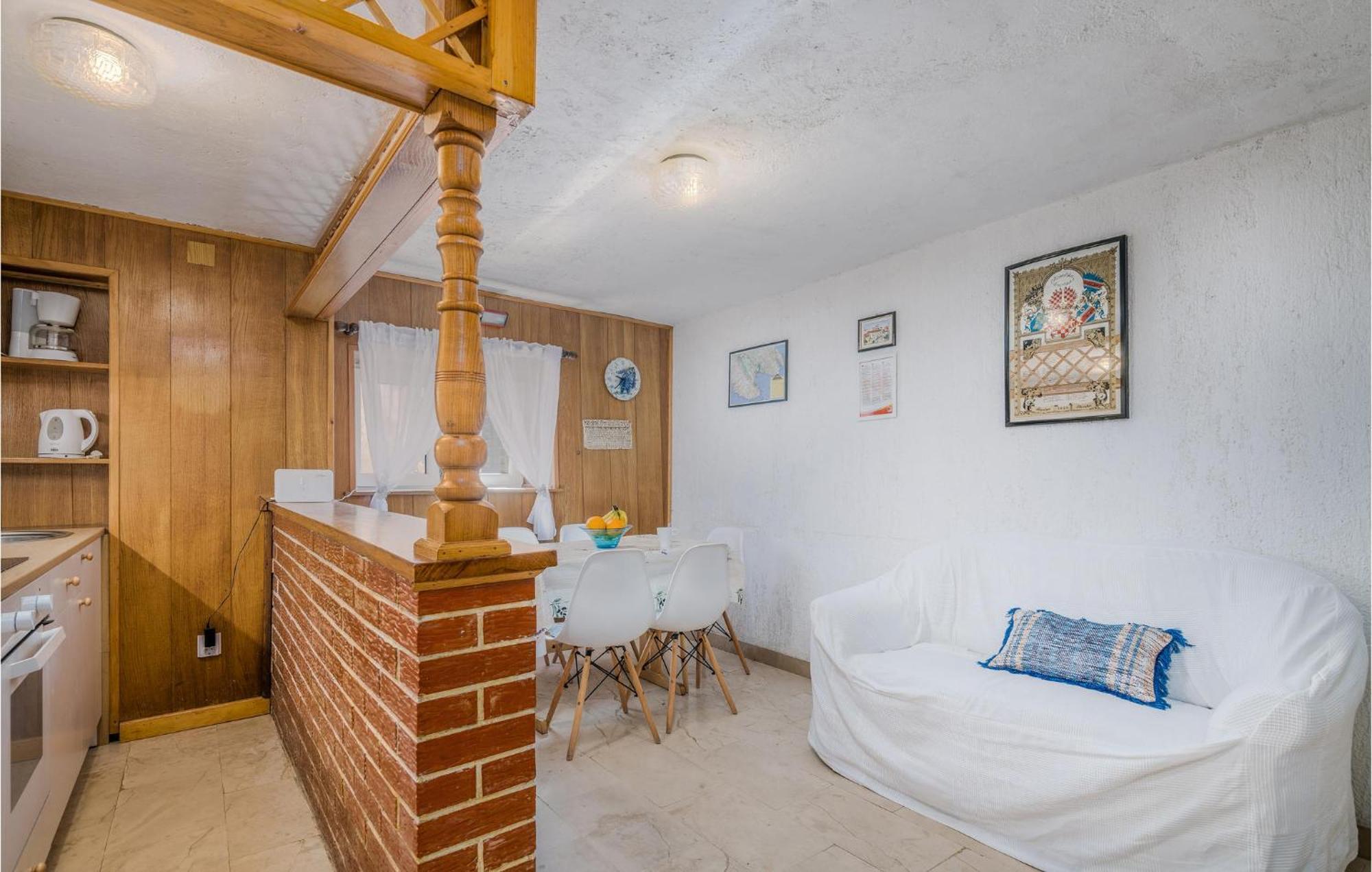 2 Bedroom Gorgeous Home In Baska Zewnętrze zdjęcie