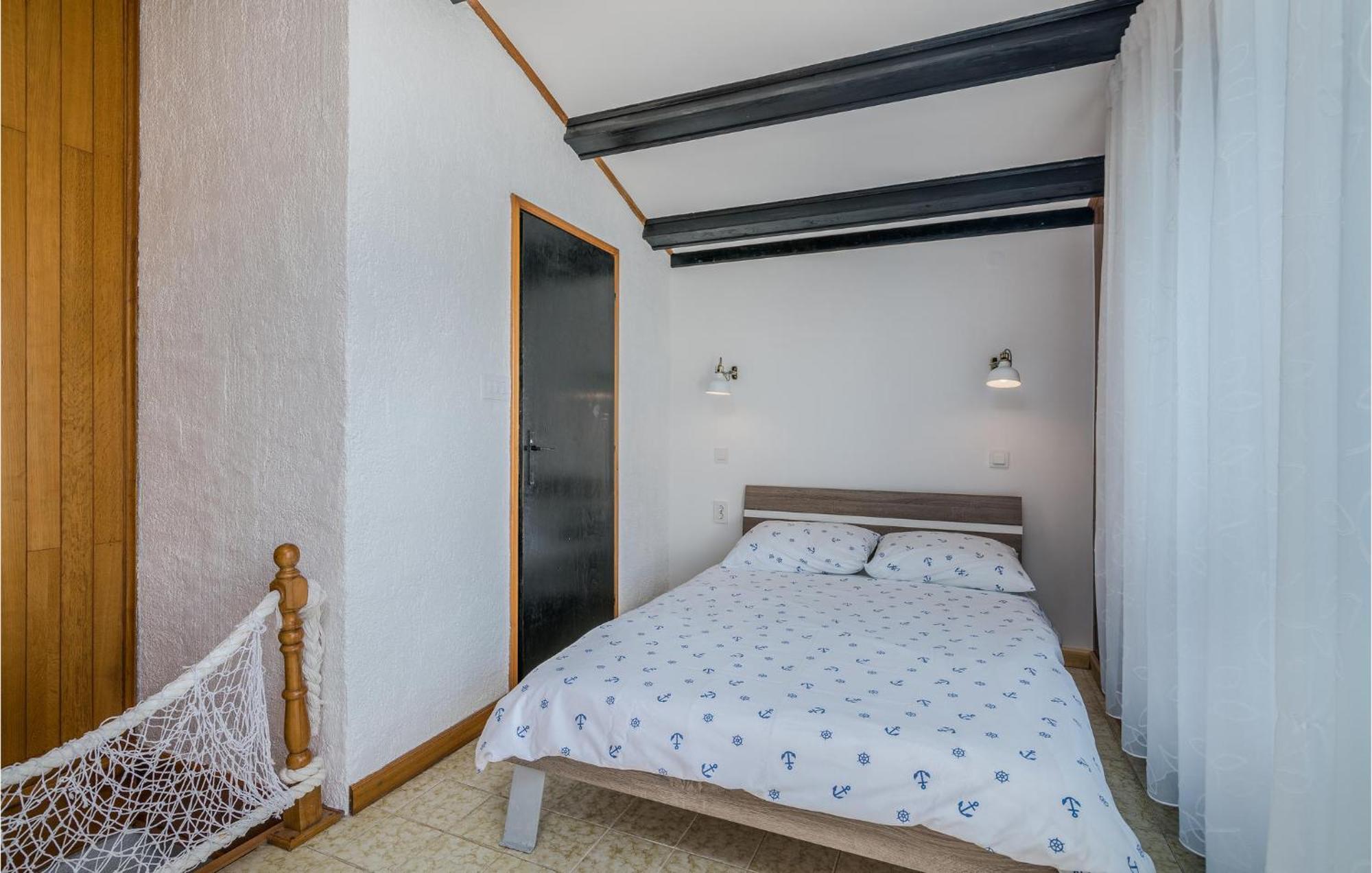 2 Bedroom Gorgeous Home In Baska Zewnętrze zdjęcie